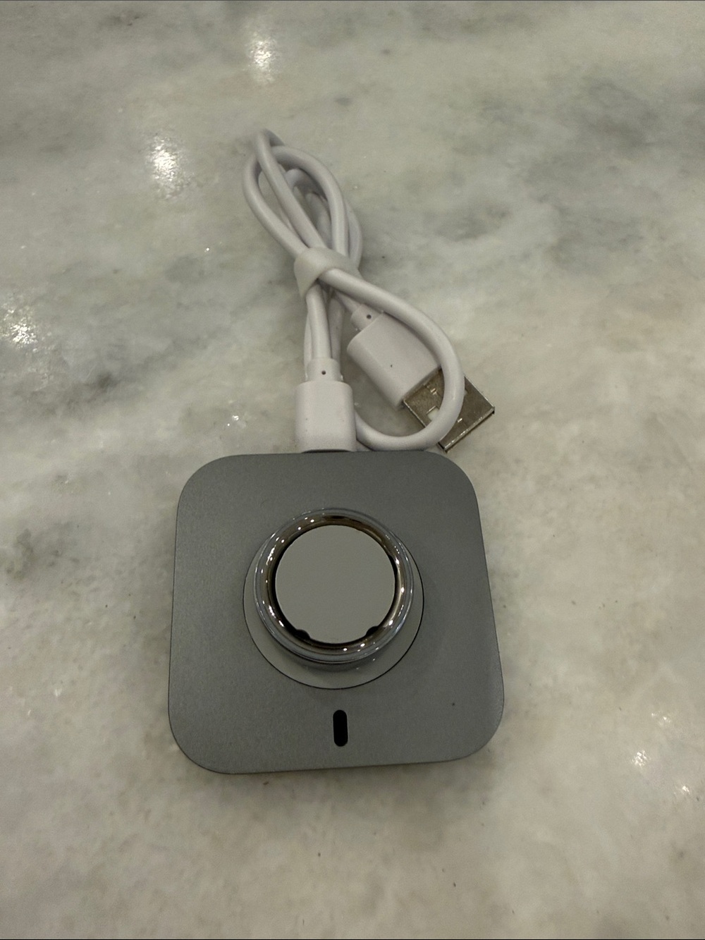 OURA Ring 4 - Size 8 - Silvet